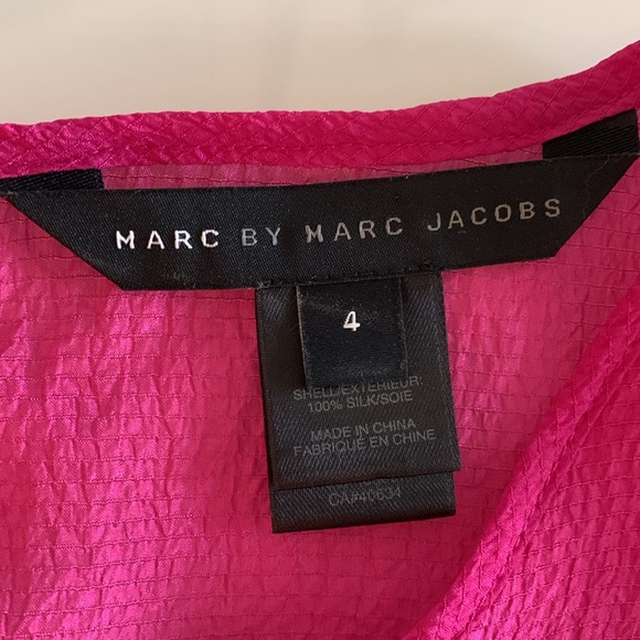 Marc by Marc Jacobs cap sleeve, sheer hot pink blouse, size 4. - Picture 7 of 9